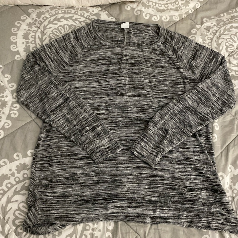 New York & Company Long Sleeve Top Size XL